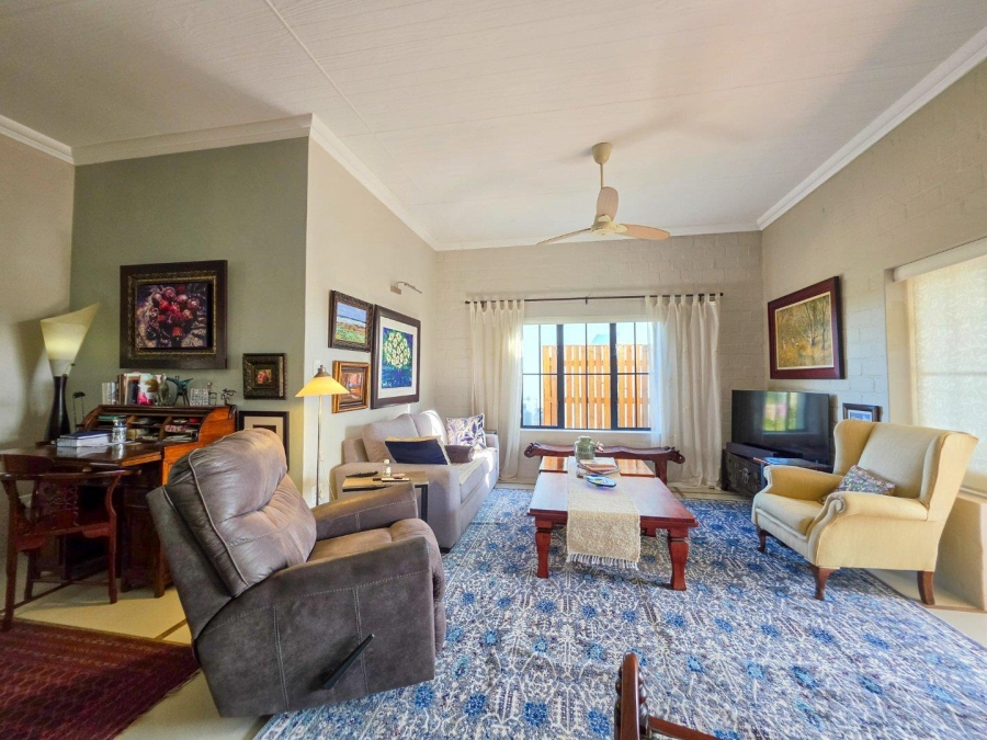 2 Bedroom Property for Sale in Stilbaai Western Cape